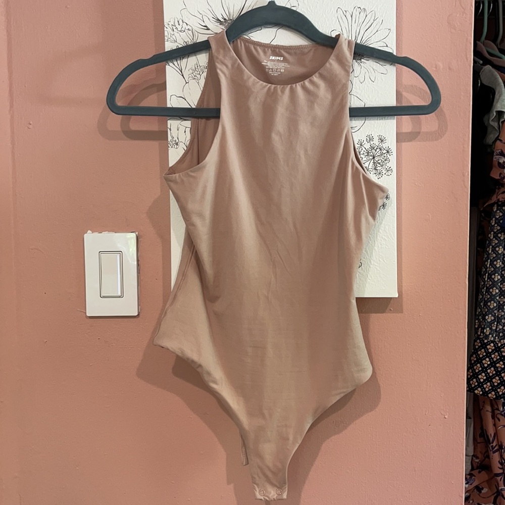 Skims fits everybody dusk body suit